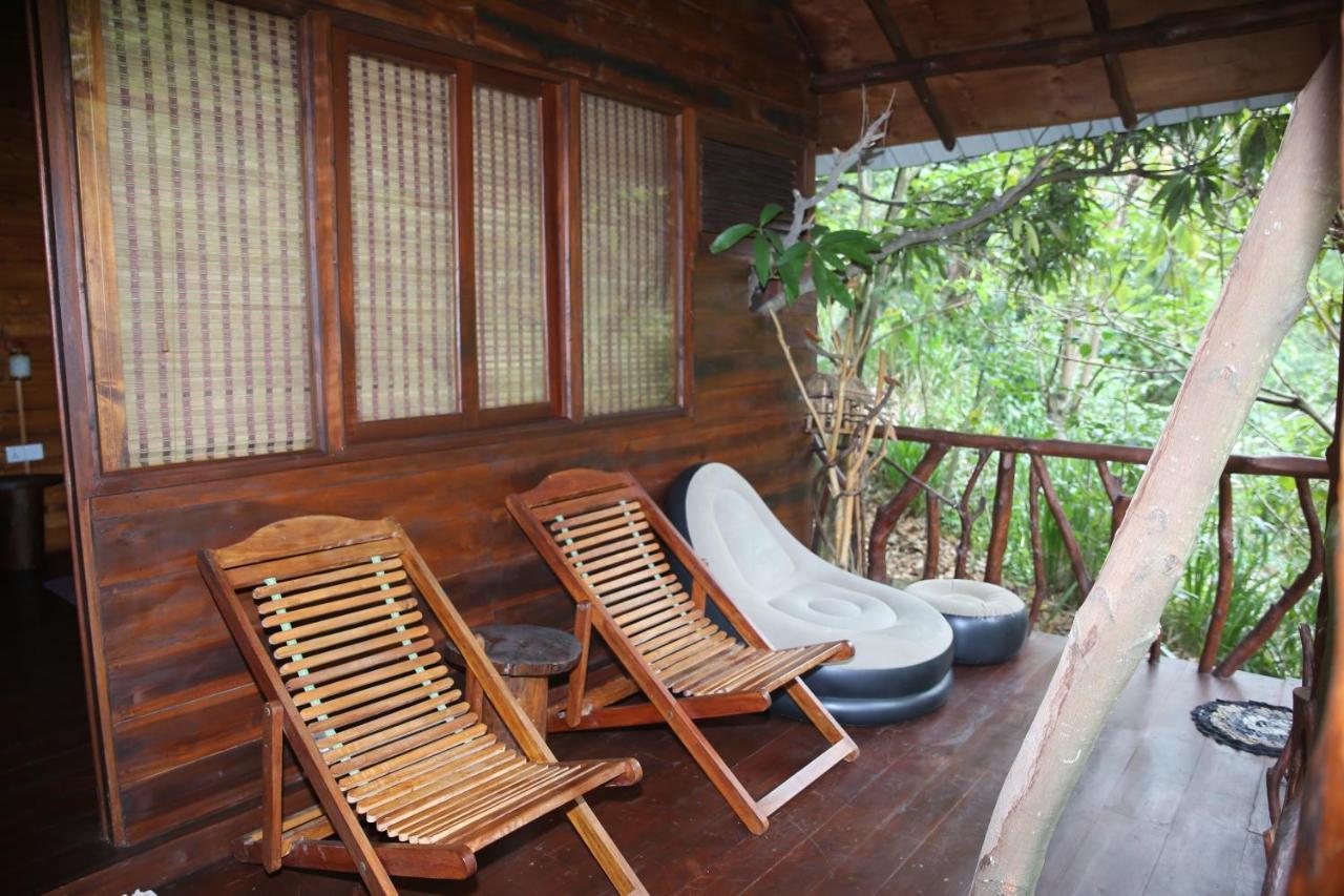 Jungle Face Inn エッラ エクステリア 写真